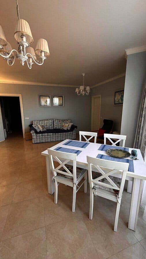 Luxuriöse Zwei-Schlafzimmer-Wohnung mit Panoramablick in Sveti Vlas