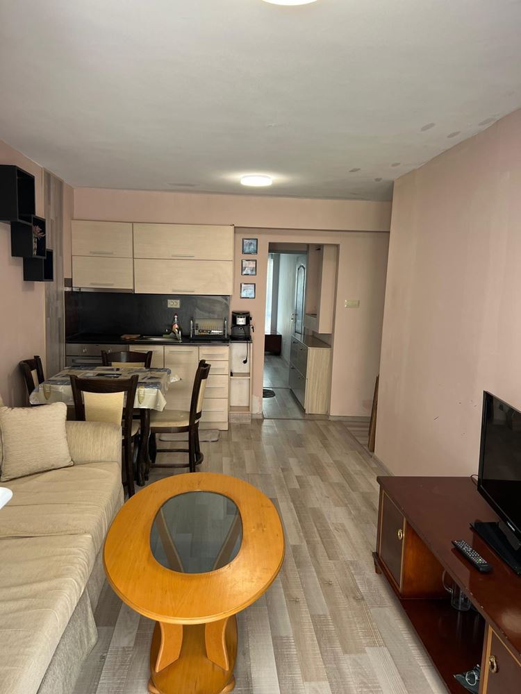 Geräumige Wohnung mit eigenem Garten und Stellplatz in der Nähe von Cocoa Beach in Sonnenstrand
