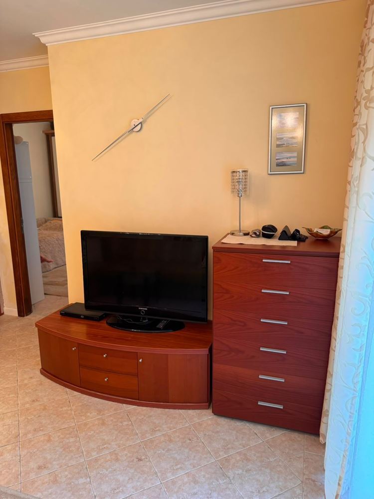 Drei-Zimmer-Wohnung mit Meerblick zwischen Pinien – Luxus und Ruhe in erster Meereslinie in Sozopol