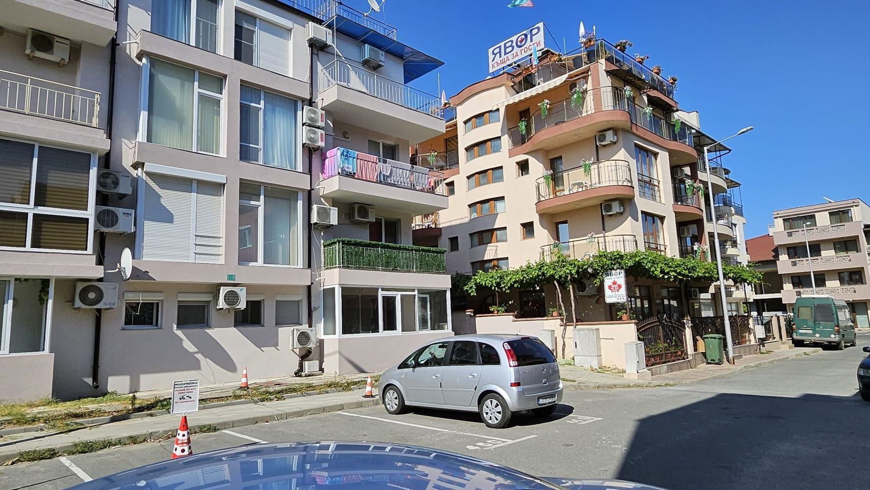 Geräumige Zweizimmerwohnung in Nessebar, Stadtteil Tscherno More – ohne Wartungsgebühr und mit Act 16