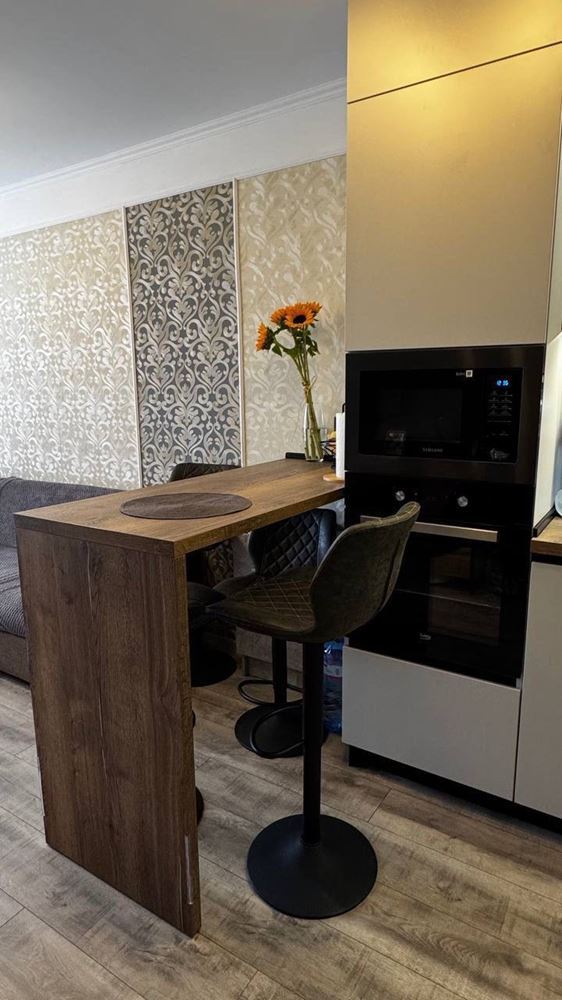 Ein-Zimmer-Wohnung in einem prestigeträchtigen Komplex mit Meer- und Grünblick