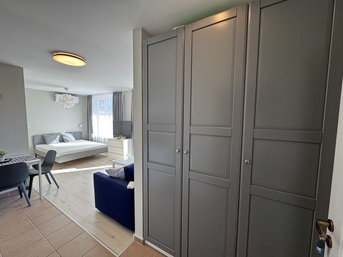 Studio mit Poolblick in einer Anlage mit hervorragender Infrastruktur in Sonnenstrand