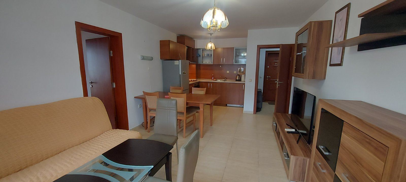 Geräumige Wohnung mit Meerpanorama in Sveti Vlas – Komfort, Grünflächen und prestigeträchtige Lage