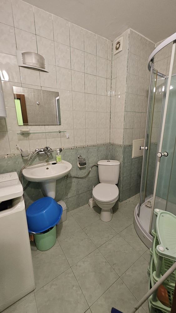 Geräumige 3-Zimmer-Wohnung in Primorsko – Komfort, Ruhe und niedrige Wartungsgebühr