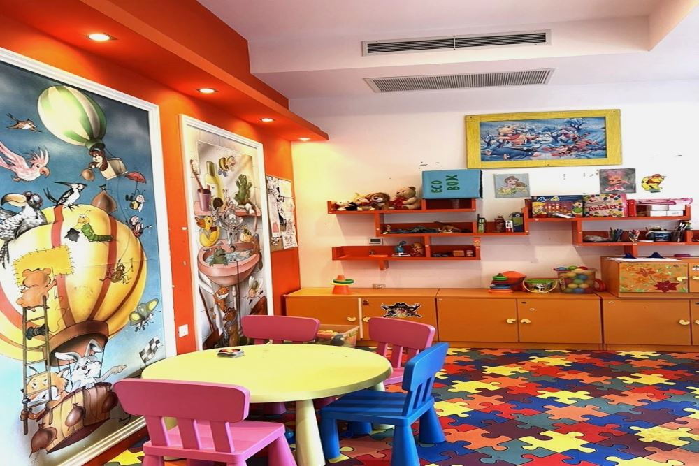 Luxuriöse Wohnung mit einem Schlafzimmer und Panoramablick auf das Meer in einer prestigeträchtigen Wohnanlage in Sonnenstrand