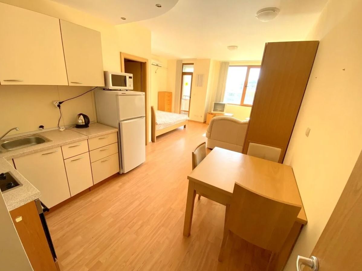 Studio in erster Meereslinie in Sveti Vlas – Luxusanlage mit umfangreicher Infrastruktur und Meerblick