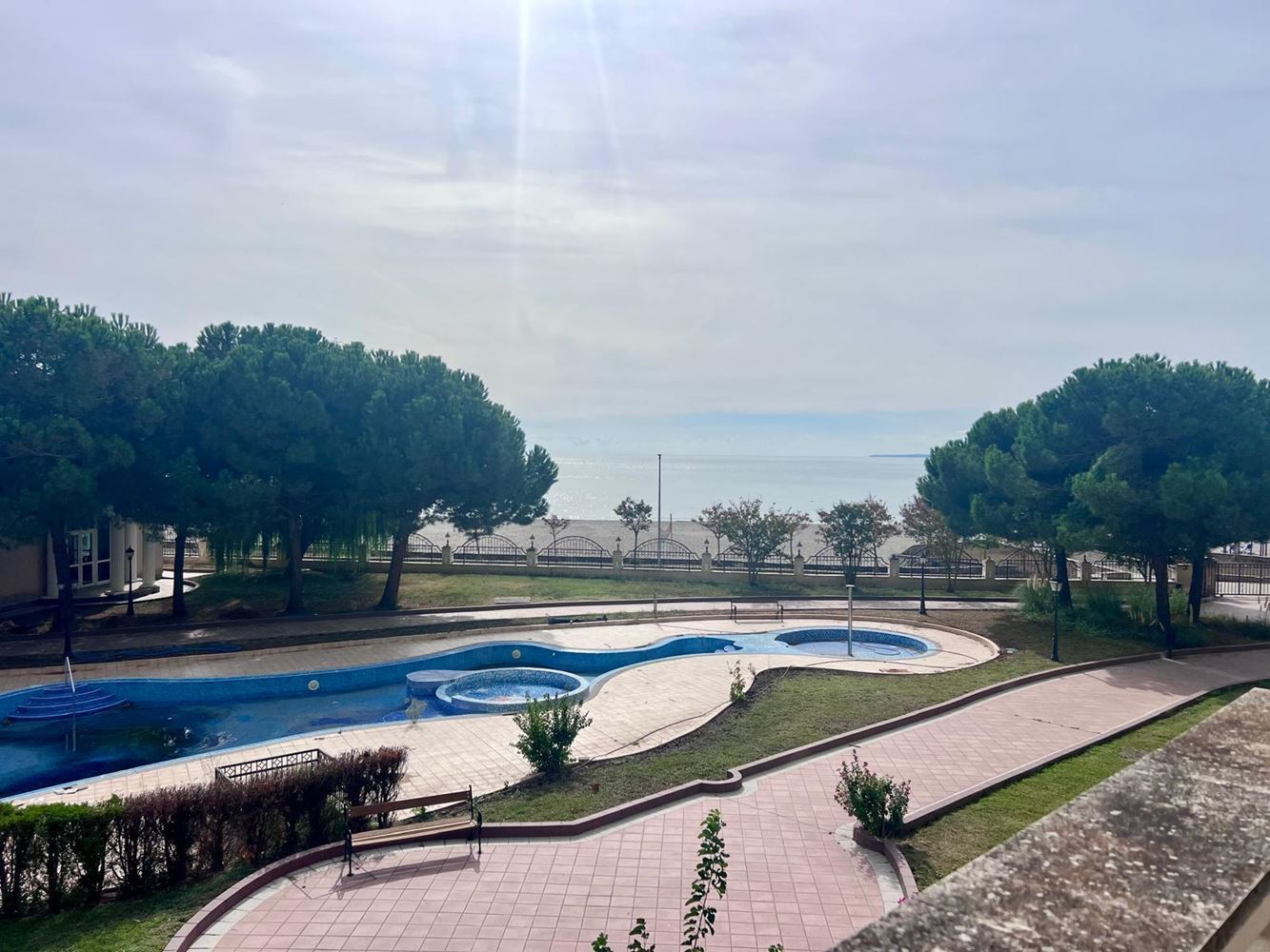 Wohnung in erster Meereslinie mit Meerblick in Pomorie – Luxusurlaub jeden Tag