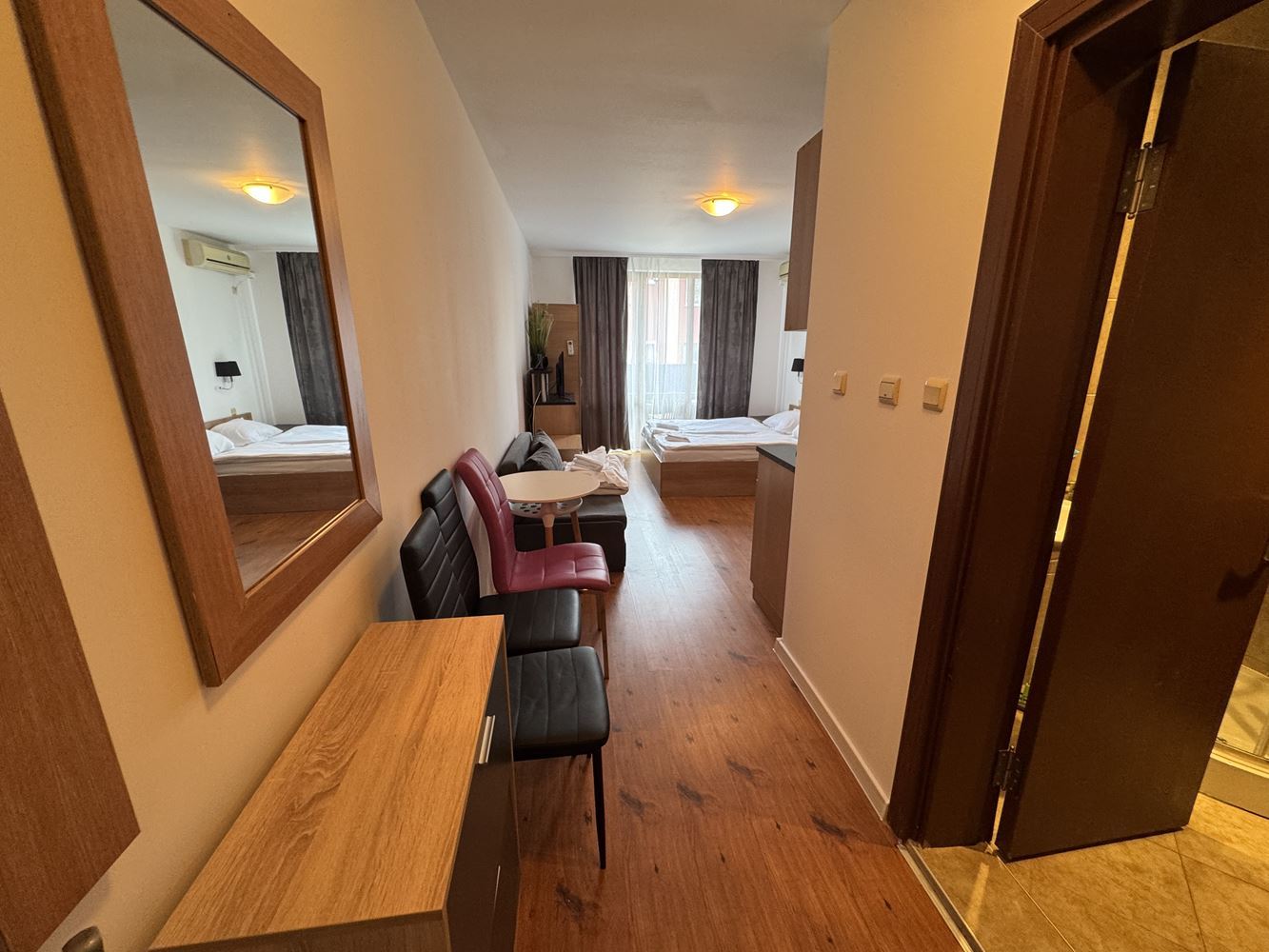 Möbliertes Studio in Sveti Vlas – Gemütliches Zuhause am Meer in einer Wohnanlage mit ausgezeichneten Annehmlichkeiten