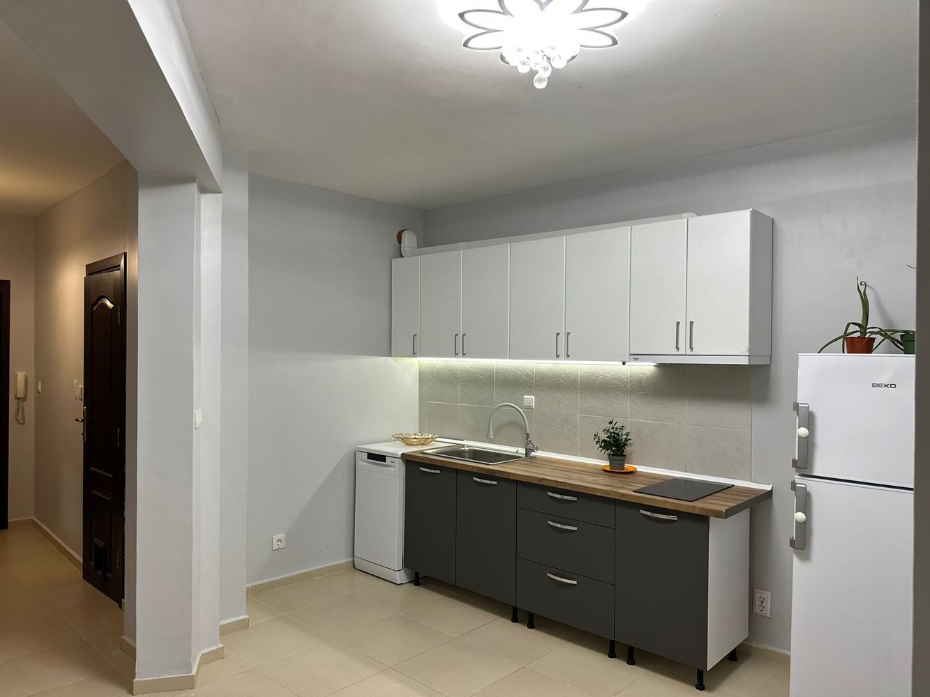 Geräumige Zweizimmerwohnung in Pomorie – eine hervorragende Grundlage für Ihr neues Zuhause