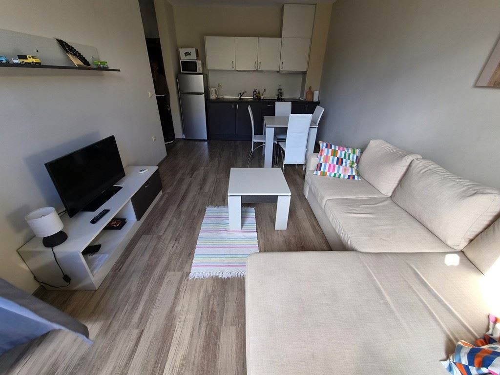 Wohnung in Sveti Vlas 300 m vom Strand entfernt – hervorragende Lage, Luxuskomplex mit mediterraner Atmosphäre