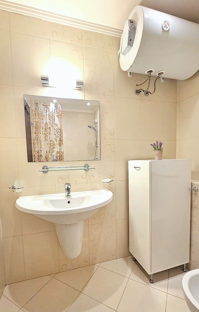 Wohnung mit einem Schlafzimmer in erster Meereslinie in Pomorie mit Panoramameerblick und ausgezeichneten Annehmlichkeiten