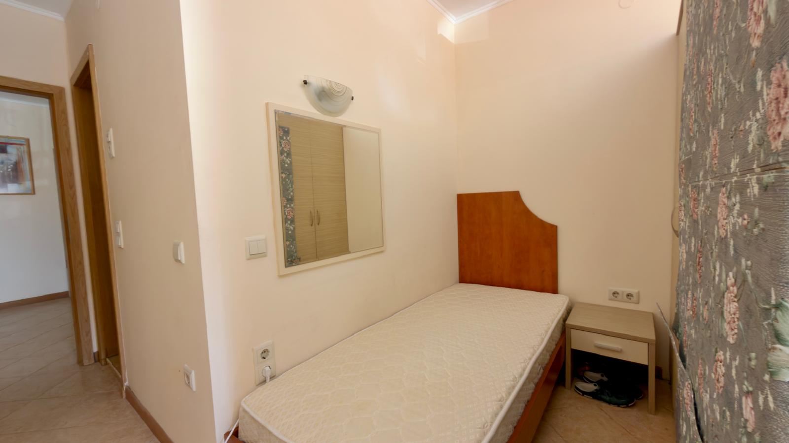 Geräumige Drei-Zimmer-Wohnung in einer luxuriösen Anlage in Sonnenstrand