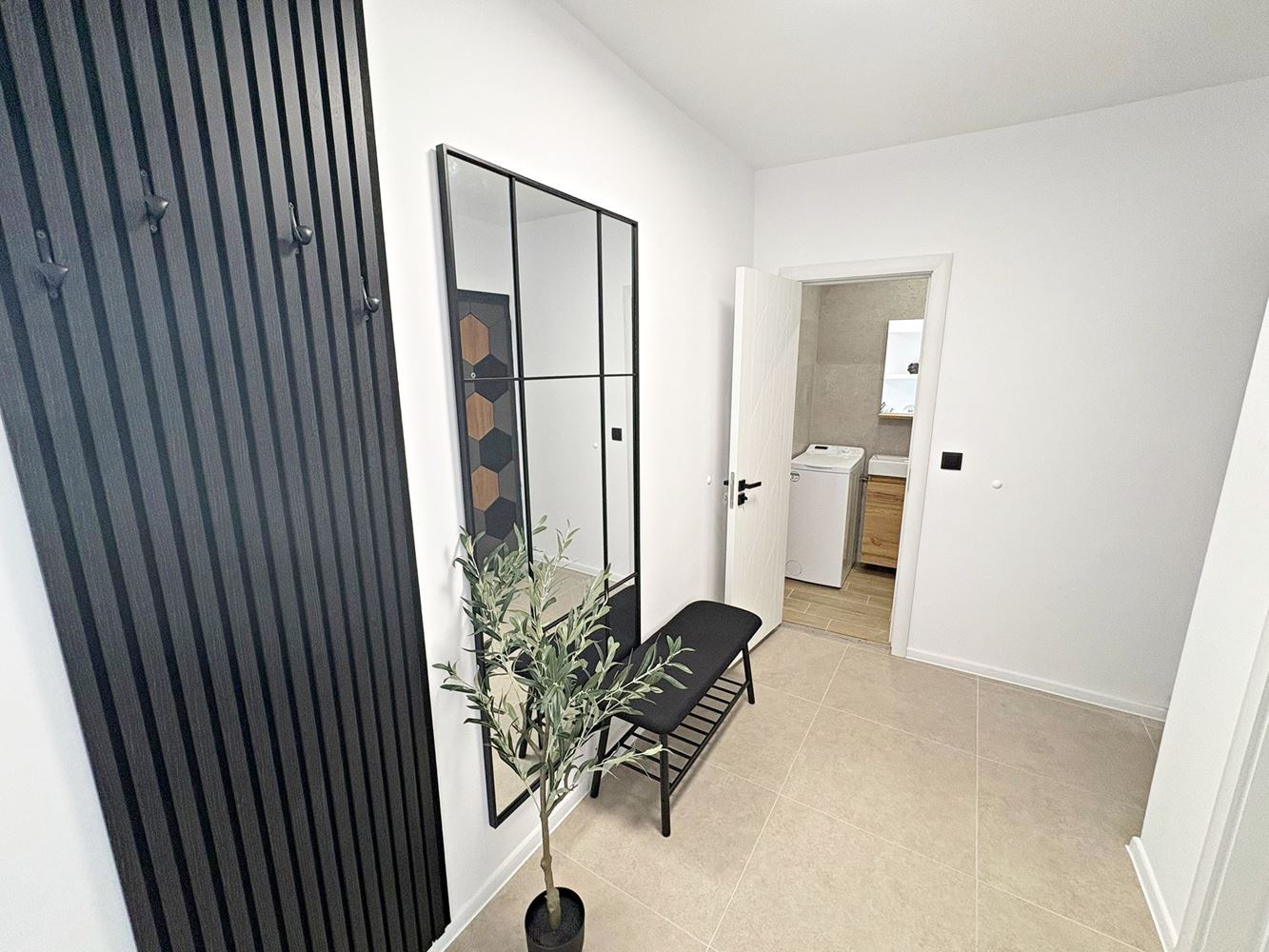 Zwei unabhängige Wohneinheiten mit Meerblick im Zentrum von Sveti Vlas – Designer-Interieur und eigener Parkplatz