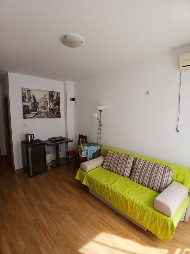 Gemütliches Studio in einer ruhigen Anlage nahe Sonnenstrand – eine ausgezeichnete Investition und der perfekte Ort für Erholung