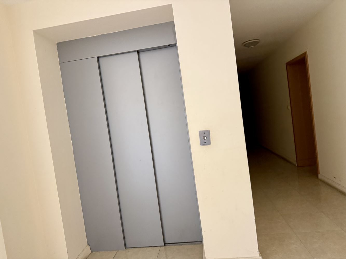 Geräumige Zweizimmerwohnung in der Nähe des Lidl-Supermarkts in Sonnenstrand