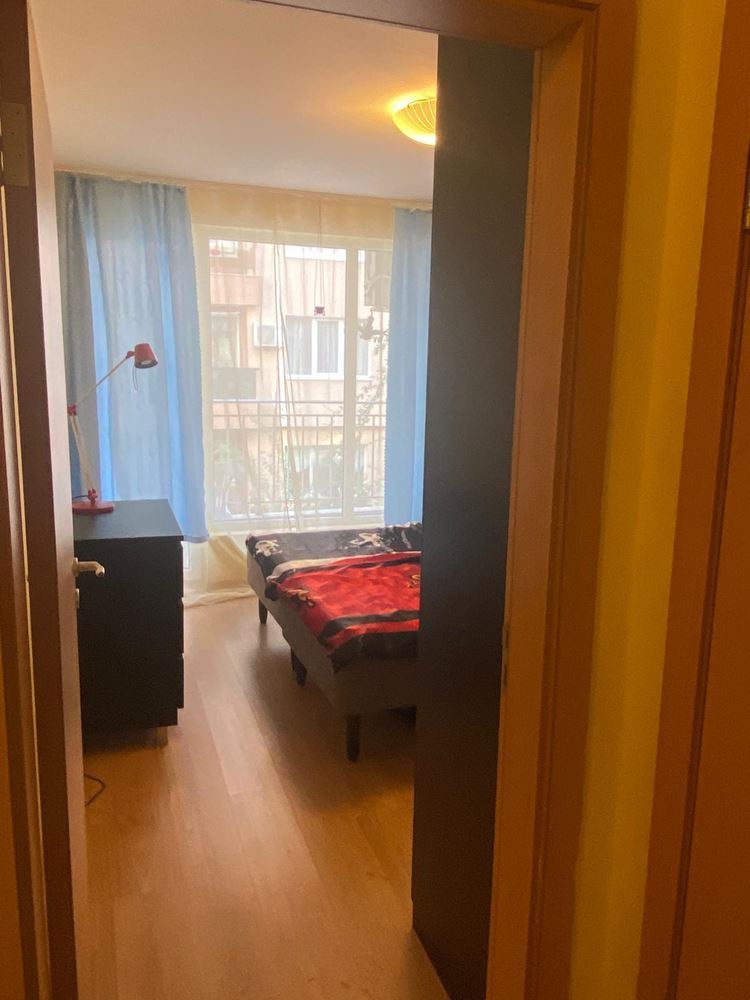 Möblierte Zweizimmerwohnung 50 m vom Meer entfernt in Pomorie