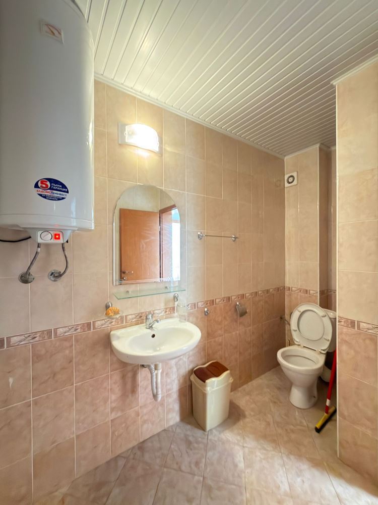Geräumige Vierzimmer-Maisonettewohnung mit Panoramablick – Komfort und Stil im Herzen der Ruhe