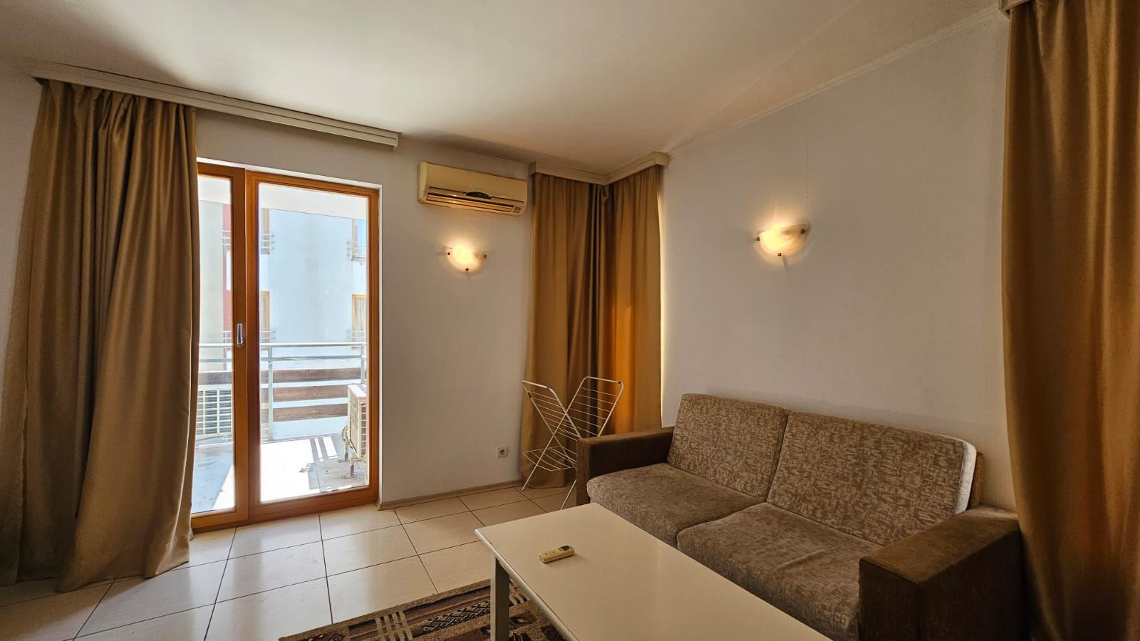 Exklusive Zweizimmerwohnung (Wohnung mit einem Schlafzimmer) in Sonnenstrand – keine Instandhaltungsgebühr