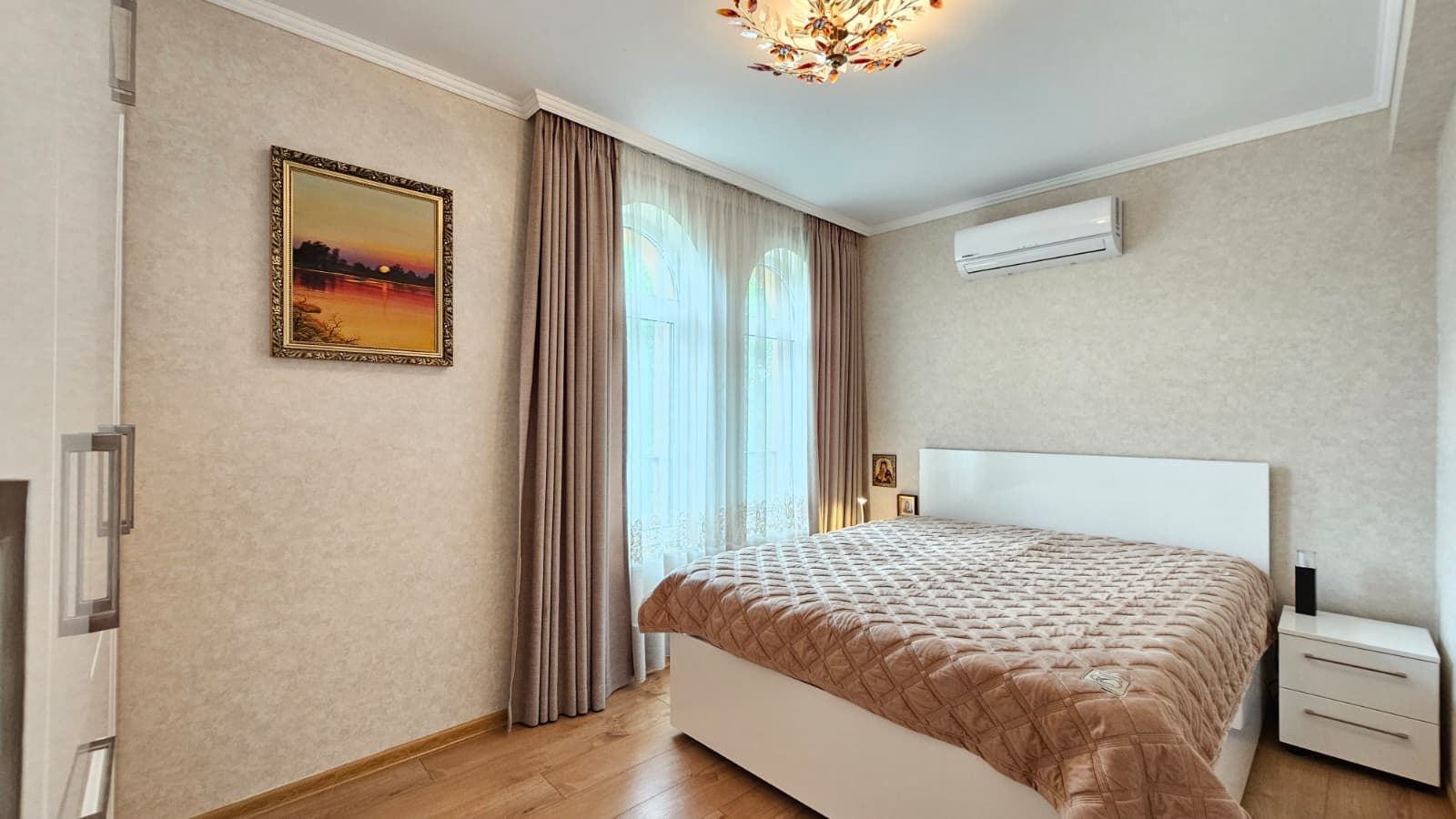 Geräumiges Penthouse mit Panoramaterrasse und Sauna in einer modernen Wohnanlage in Sonnenstrand