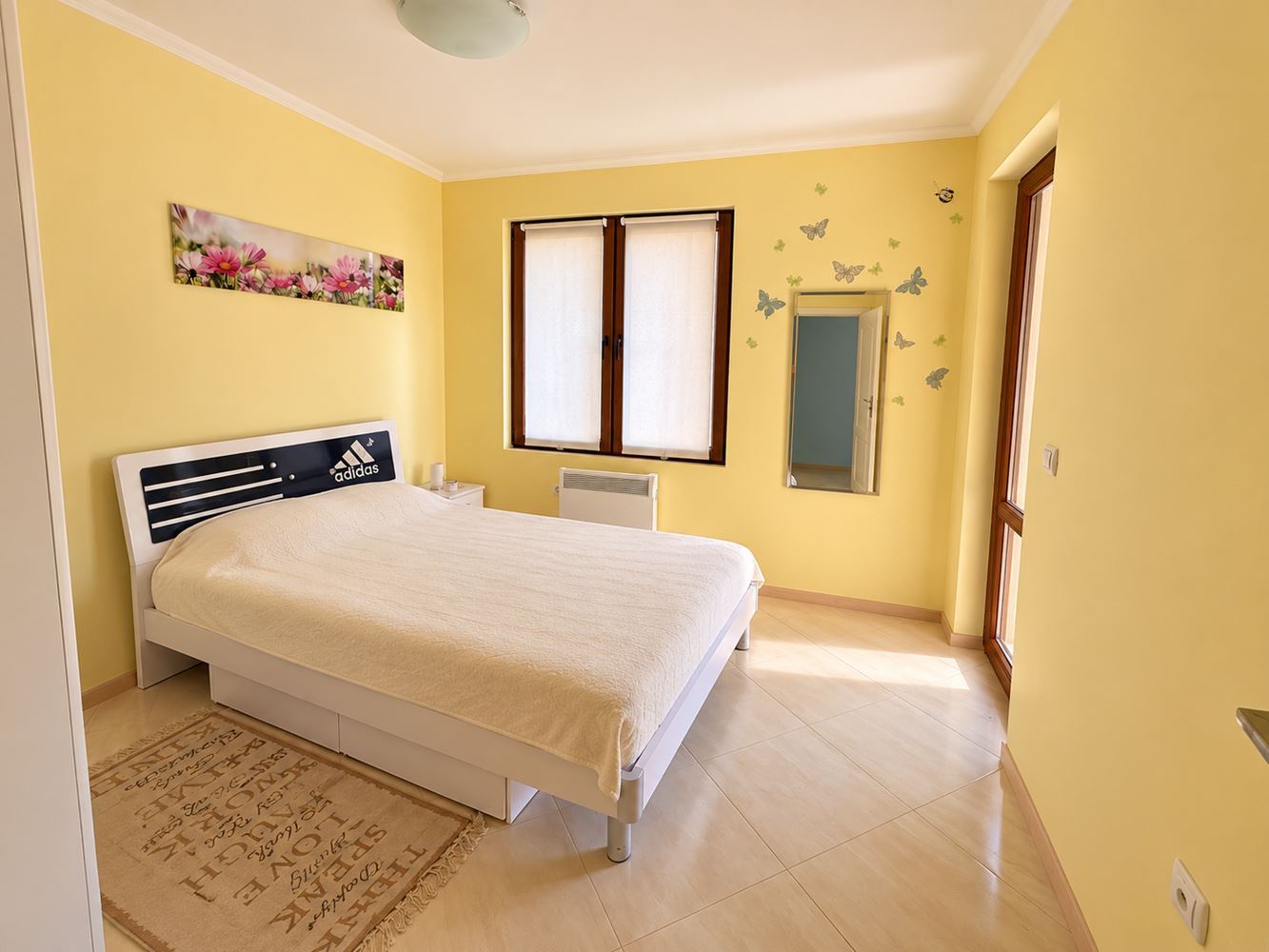 Geräumige 3-Zimmer-Wohnung 100 m vom Meer in Ravda – ohne Instandhaltungsgebühr