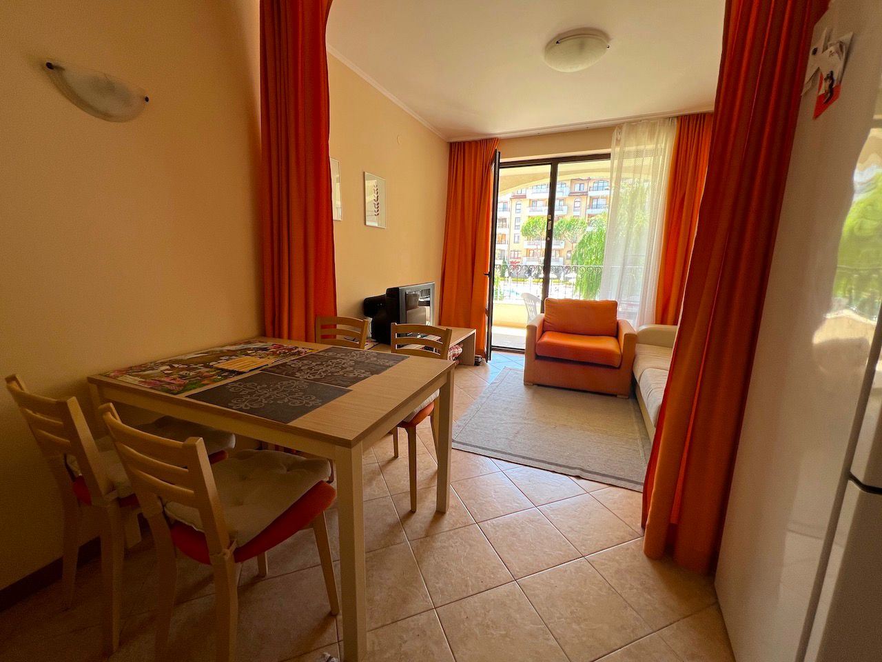 Komfort, Sicherheit und erstklassige Annehmlichkeiten – elegante Wohnung mit einem Schlafzimmer in Sunny Beach