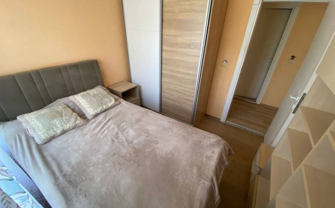 Zwei-Zimmer-Wohnung 50 Meter vom Strand in Ravda – modernes Gebäude, Komfort und ausgezeichnete Lage