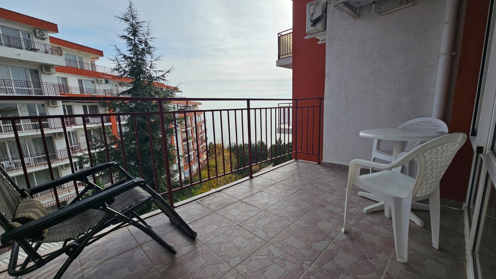 Meeresidylle in erster Linie – Zweizimmerwohnung (mit einem Schlafzimmer) mit Meerblick in Sveti Vlas