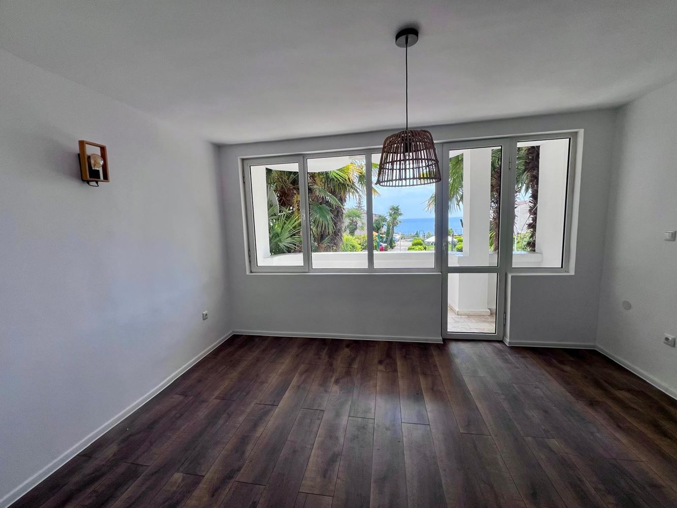 Direkt am Meer in Ravda – Maisonette mit zwei Schlafzimmern, Meerblick und eigenem Stellplatz