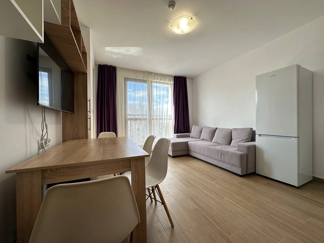 Drei-Zimmer-Wohnung in einem Elite-Komplex in Sunny Beach – moderner Luxus, Komfort und Meeresatmosphäre