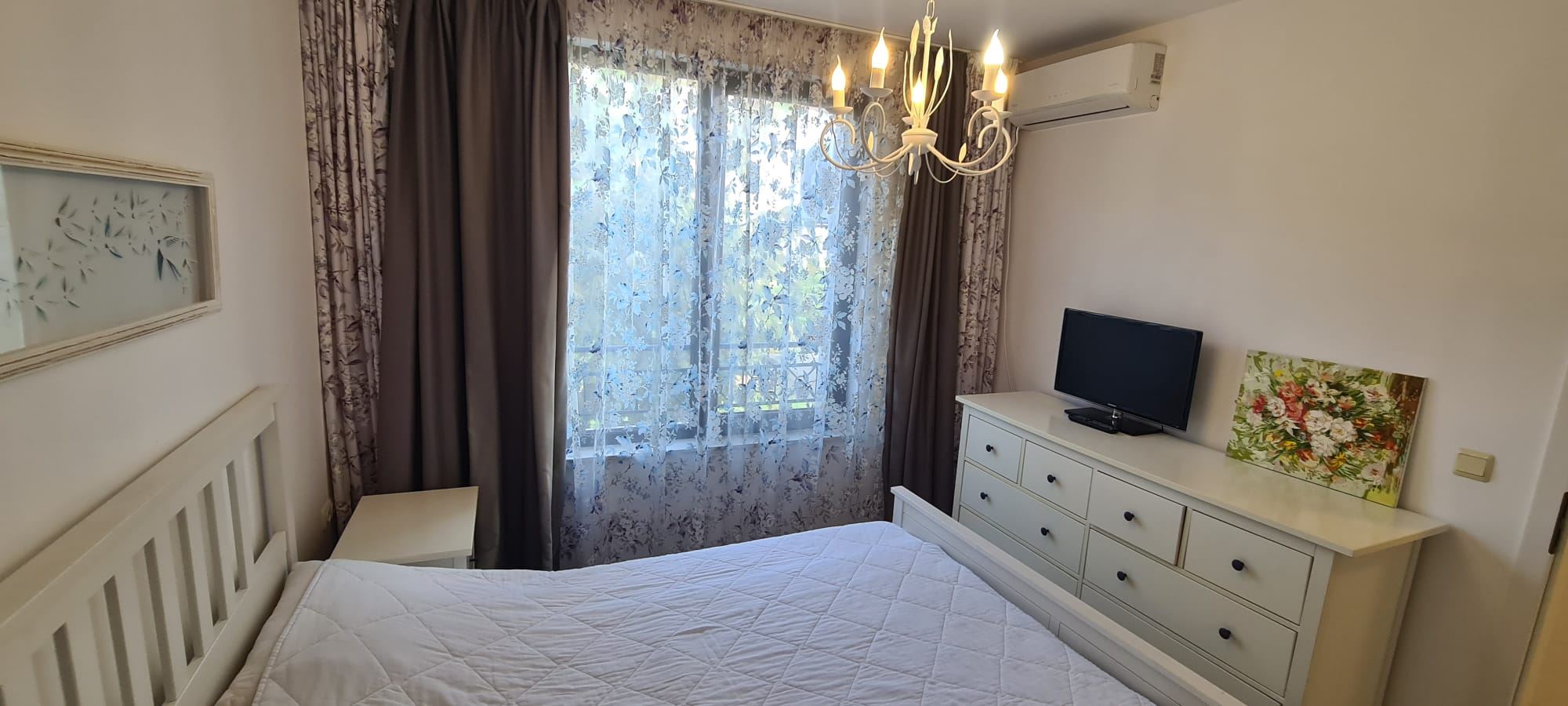 Luxuriöse Drei-Zimmer-Wohnung (Apartment mit zwei Schlafzimmern) in einem Elite-Komplex in Sosopol
