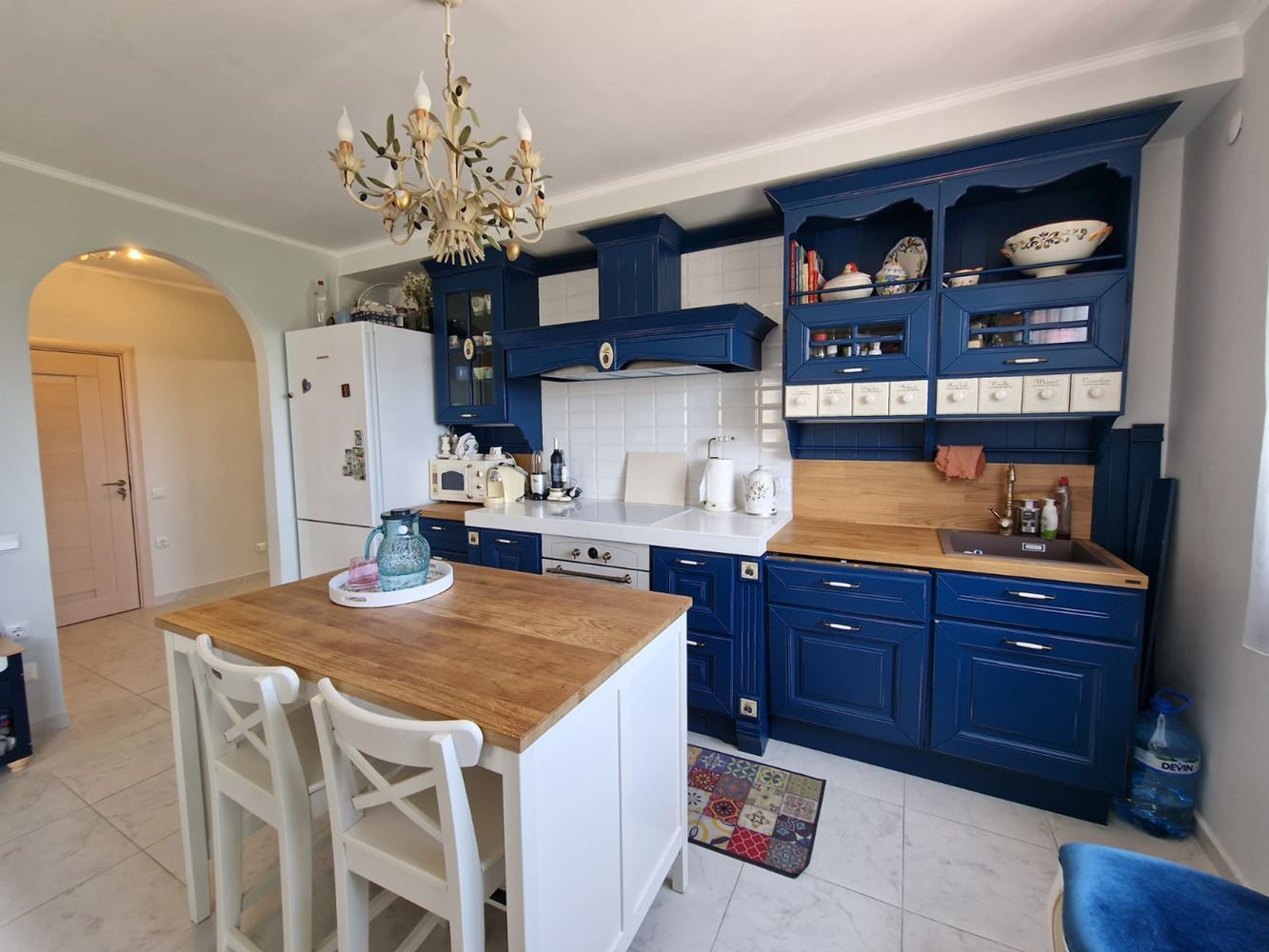 Exklusive Wohnung mit drei Schlafzimmern – höchster Wohnstandard und diskreter Luxus