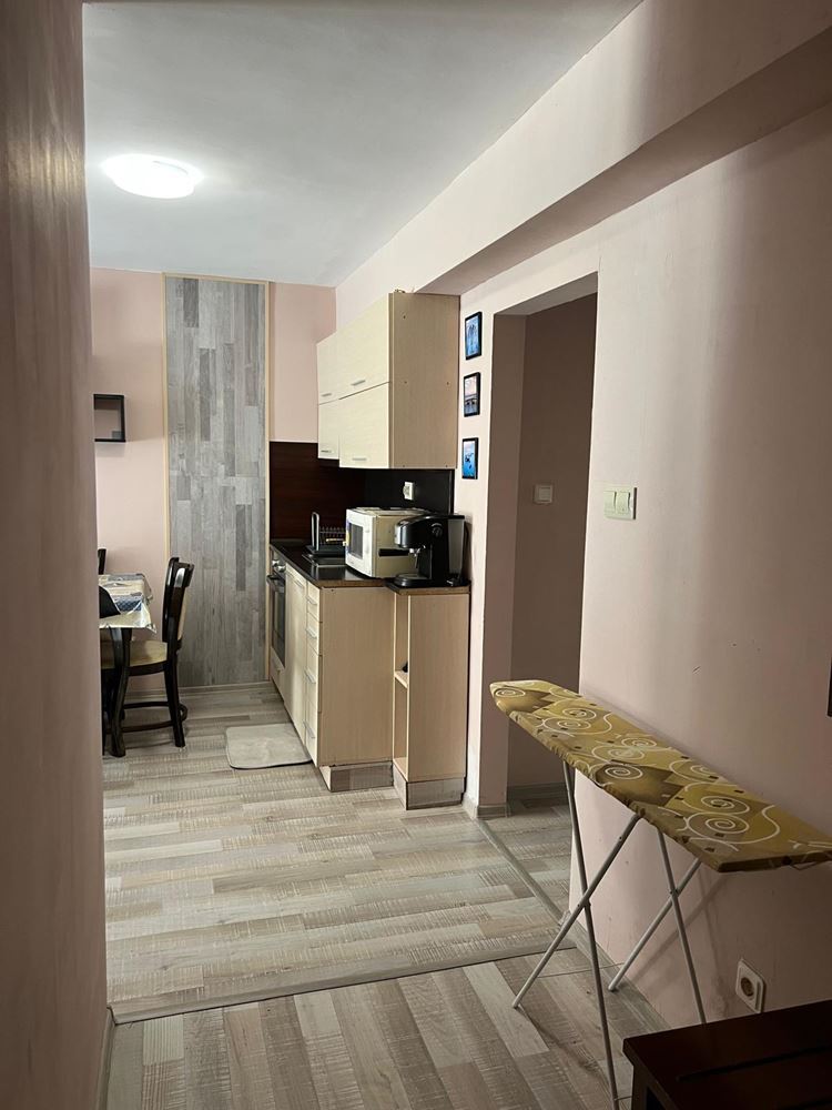 Geräumige Wohnung mit eigenem Garten und Stellplatz in der Nähe von Cocoa Beach in Sonnenstrand