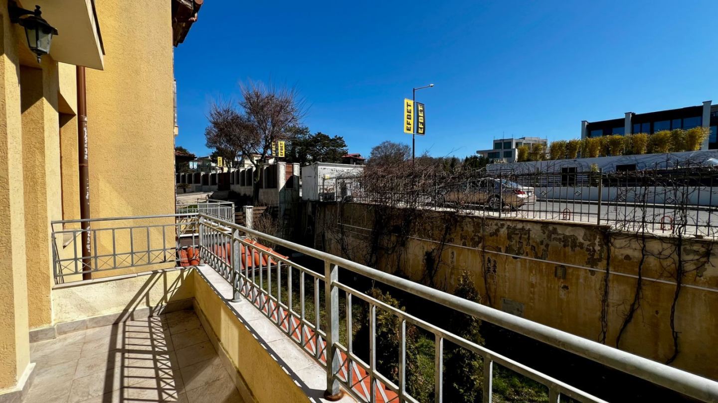 Maisonette in erster Meereslinie in Sosopol mit Panoramablick und Boutique-Lage