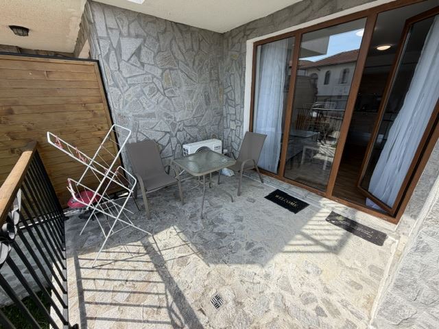 Zweizimmerwohnung mit Veranda in einer SPA-Anlage in Aheloy – Luxus, Ruhe und eine maritime Atmosphäre