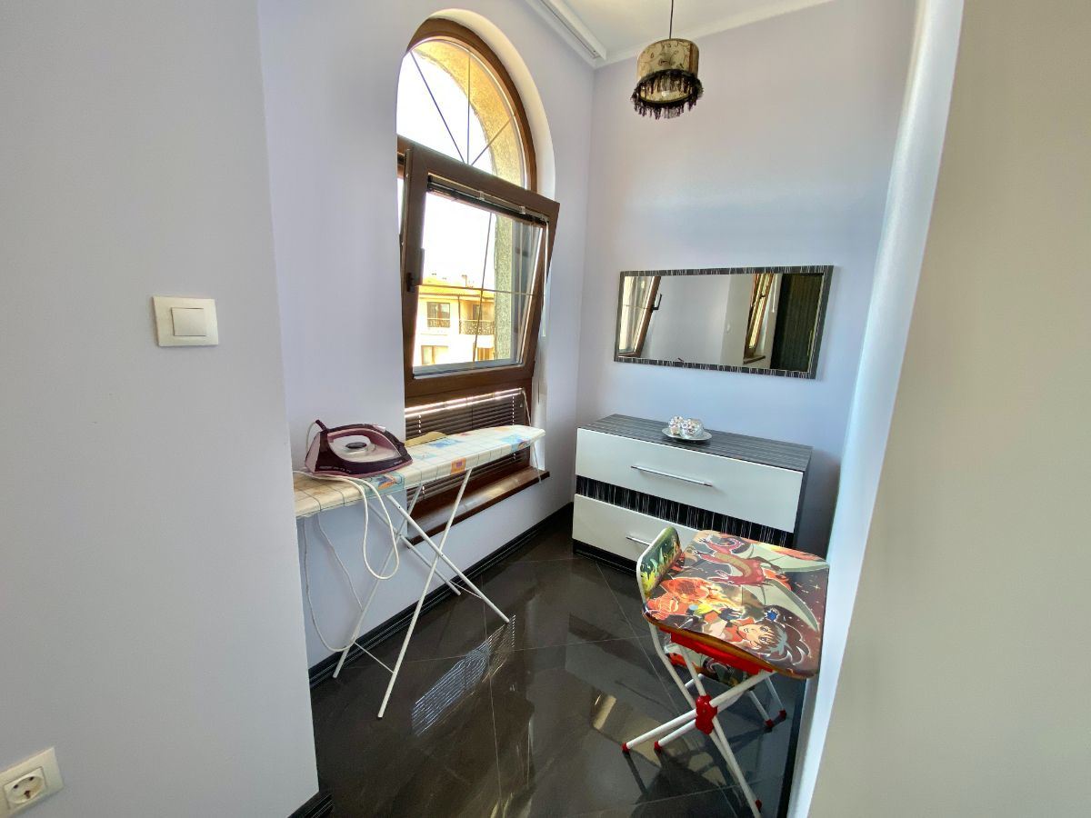 Einzigartige Maisonette-Wohnung in einer Premiumanlage in der Stadt Nessebar