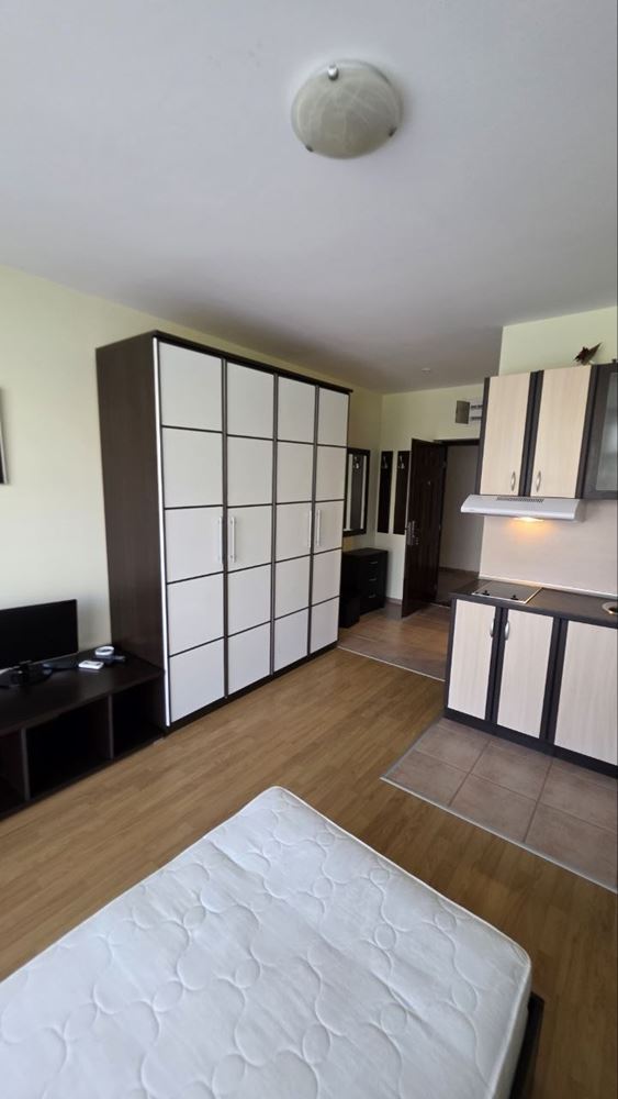 Praktisches und gemütliches Studio in Sonnenstrand – Komfort und Ruhe mit Blick auf den Pool