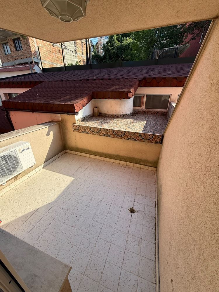 Geräumiges Studio nur wenige Schritte vom Meer entfernt in Sveti Vlas – ein Ort zum Wohnen und Entspannen am Meer
