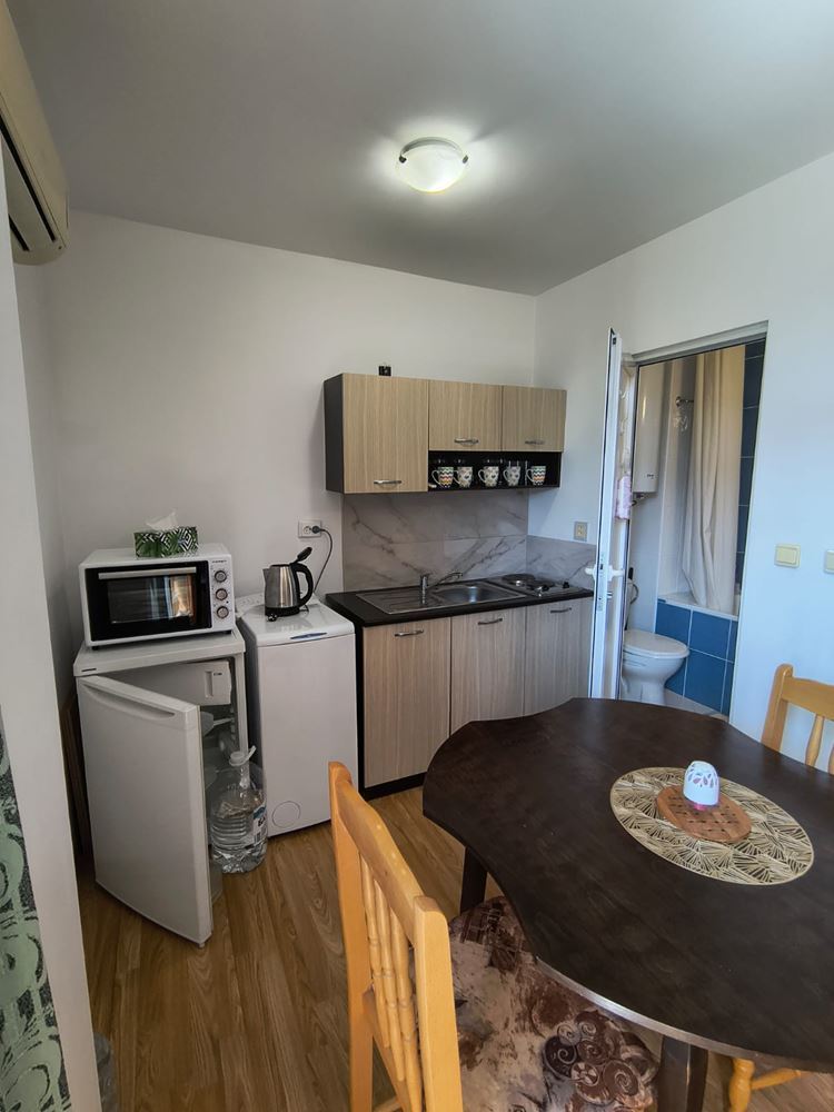 Studio in Ravda mit Swimmingpool und Stellplätzen – komfortable Immobilie am Meer zu einem erschwinglichen Preis