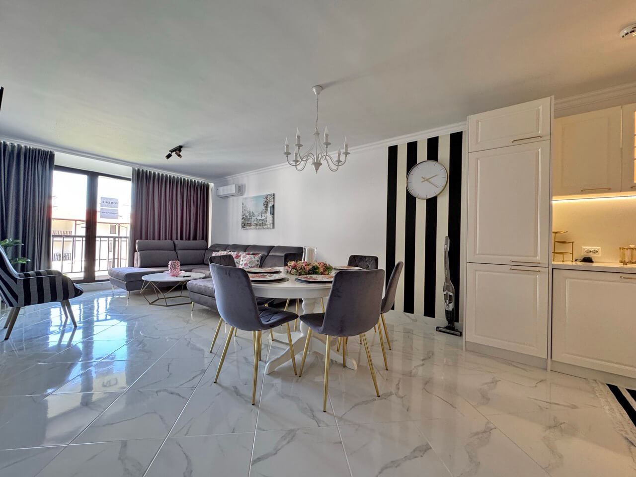 Geräumige 3-Zimmer-Wohnung in einer modernen Anlage in Sveti Vlas – Komfort zwischen Meer und Bergen