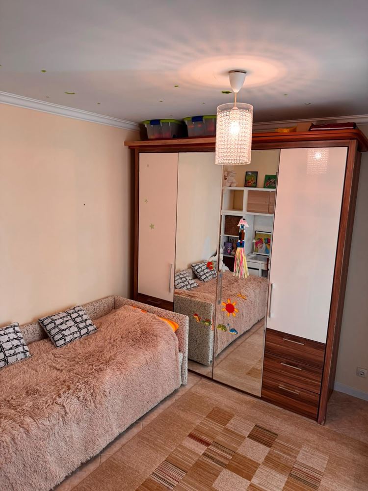 Drei-Zimmer-Wohnung mit Meerblick zwischen Pinien – Luxus und Ruhe in erster Meereslinie in Sozopol