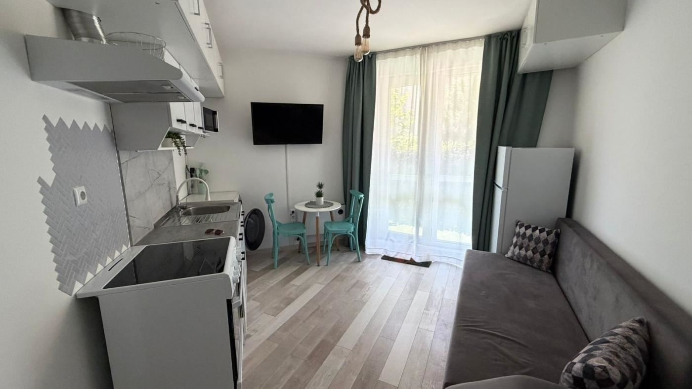 Luxus-Studio mit großer Veranda in einer prestigeträchtigen Anlage in Sonnenstrand – Komfort, Grünflächen und SPA-Entspannung