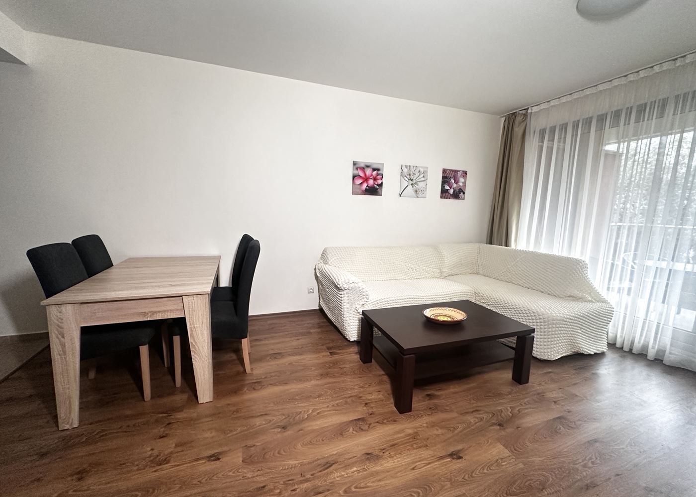 Geräumige Zweizimmerwohnung in einer luxuriösen und beeindruckenden Anlage in Sonnenstrand