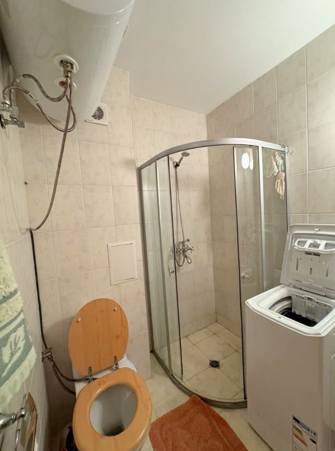 Zweizimmerwohnung mit Meerblick in einer geschlossenen Anlage in Ravda – 200 m vom Meer entfernt