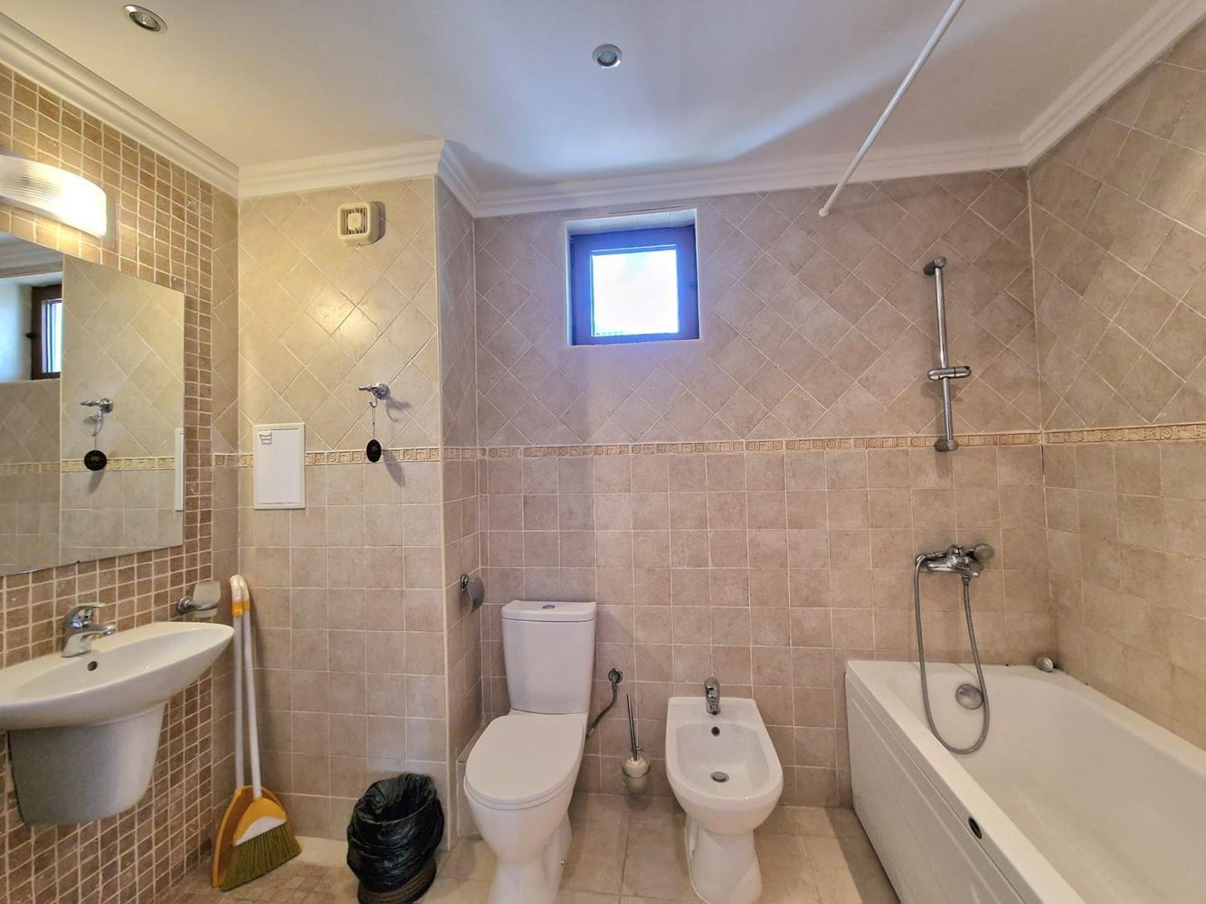 Meeresoase – 3-Zimmer-Wohnung mit beeindruckendem Meerblick in Sveti Vlas