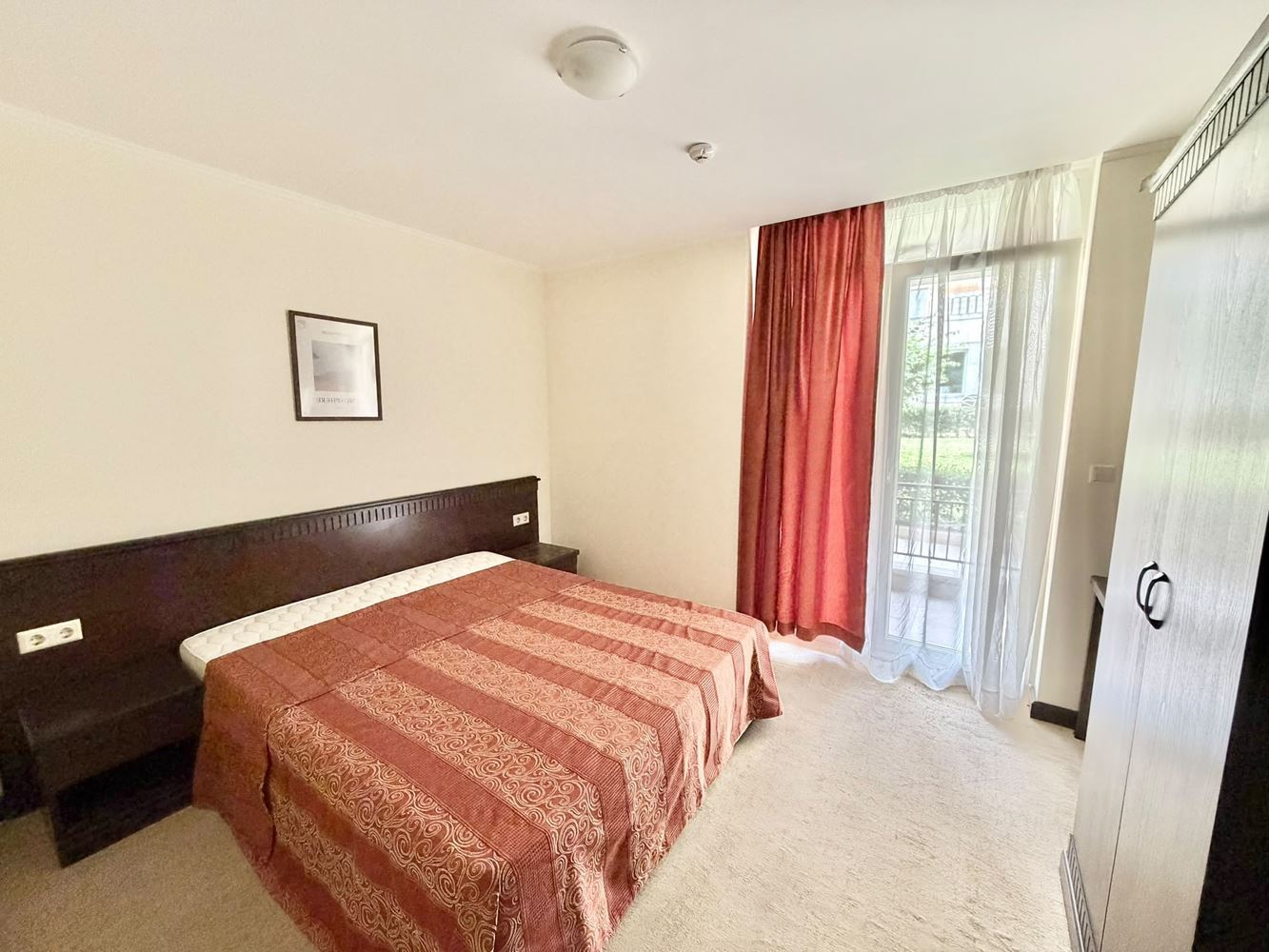 Erste Meereslinie in Pomorie – Wohnung mit einem Schlafzimmer in einer Luxus-Anlage am Südstrand
