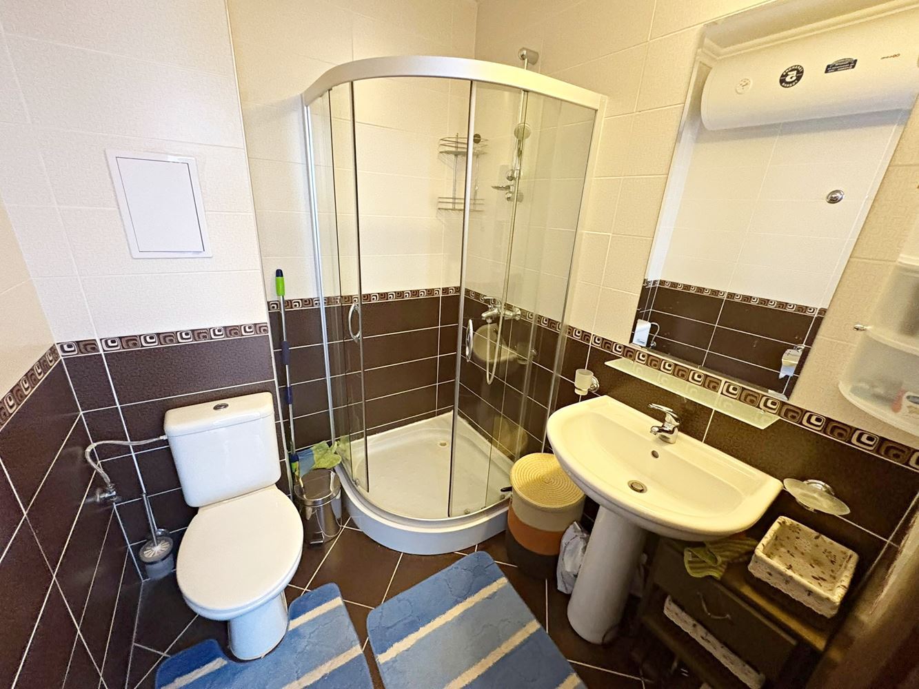 Luxuriöse 2-Zimmer-Wohnung mit Panoramablick auf das Meer in erster Linie in Sveti Vlas