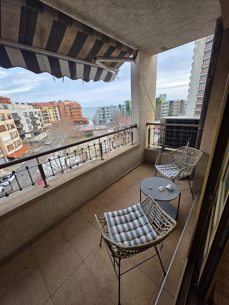 Nessebar: luxuriöse Wohnung mit zwei Schlafzimmern und Panoramablick auf das Meer – 183 m² Großzügigkeit, Komfort und Stil