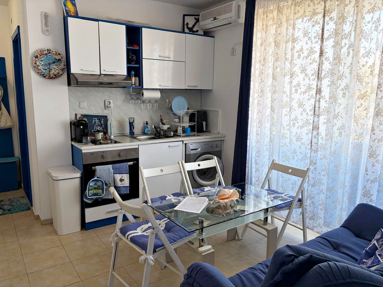 Stilvolle und vollständig renovierte Zweizimmerwohnung in Sonnenstrand – bezugsfertig