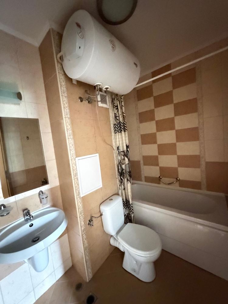 Geräumige Zwei-Zimmer-Wohnung mit direktem Zugang zum eigenen Garten in Sunny Beach – Komfort, Luxus und Gemütlichkeit