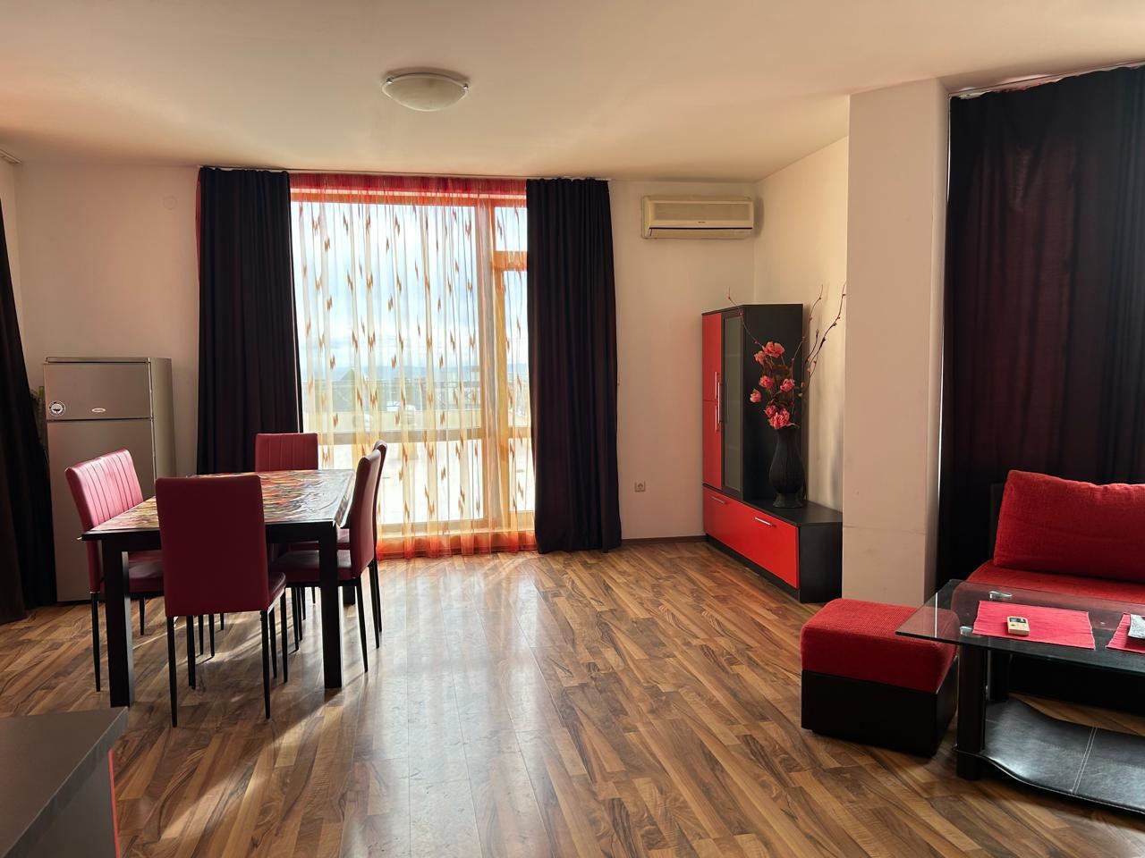 Geräumige Wohnung mit zwei Schlafzimmern und Panoramameerblick in Sveti Vlas